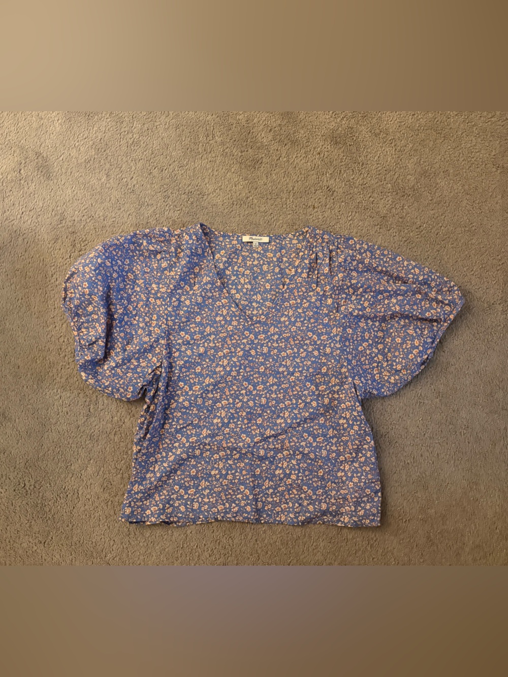 Madewell Lavender Floral Puff-Sleeve V-Neck Top